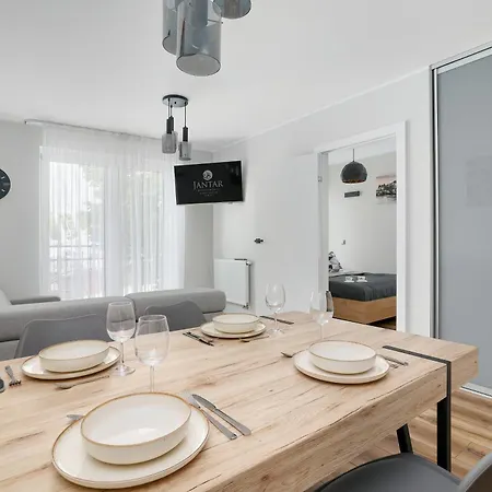 Modern Towarowa - By Jantar Apartment Kolobrzeg